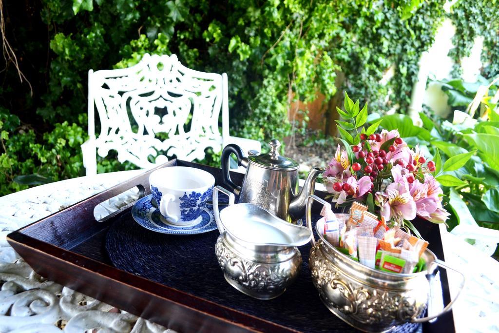 A Tapestry Garden Guest House Потчефструм Екстериор снимка